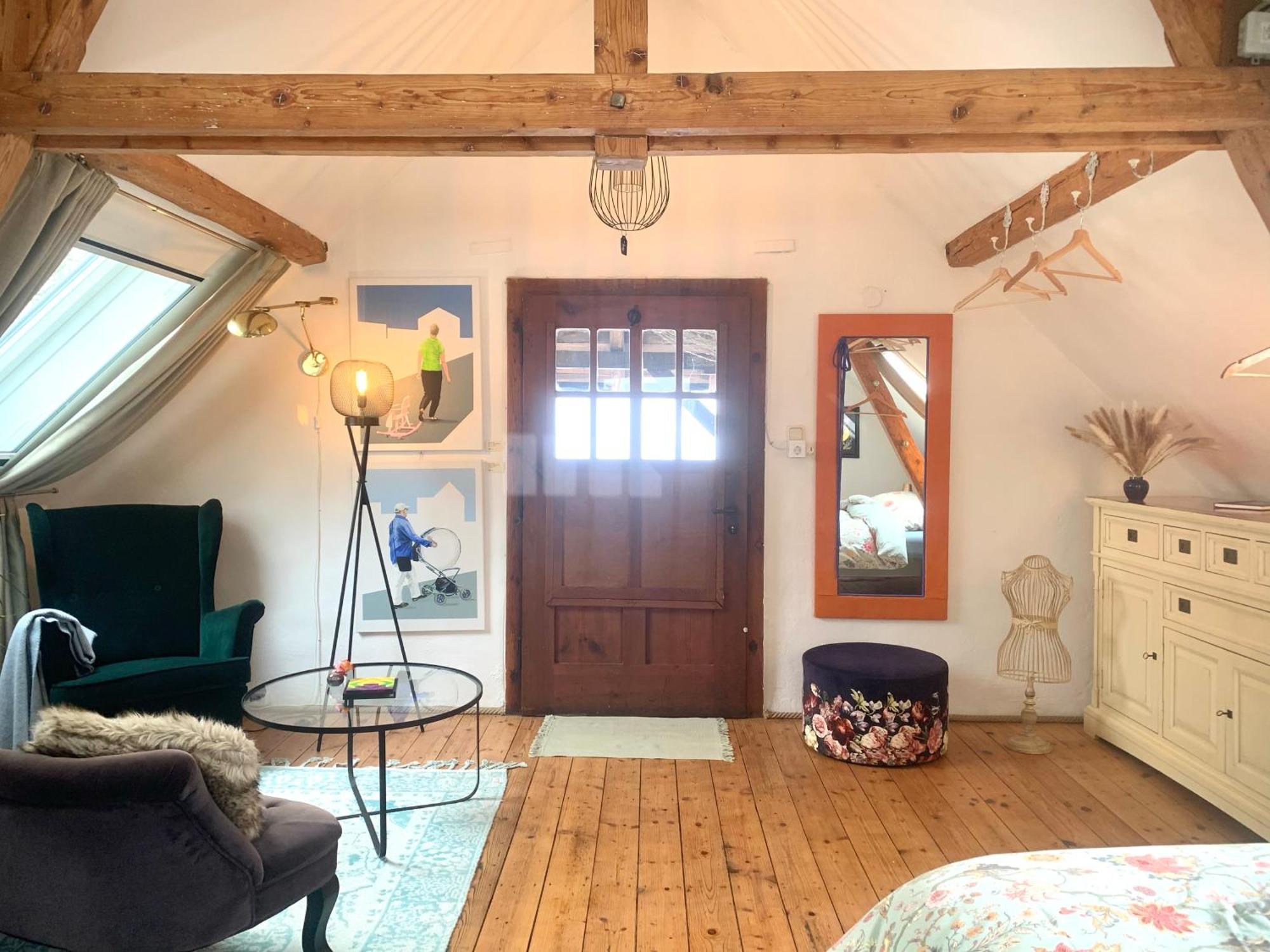 Ferienwohnung Kleine Kunstremise Mit Holzofen Burg Freienfels Weinbach Exterior foto